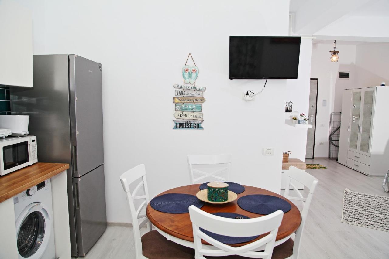 Beach Breeze Residence Năvodari Exterior foto